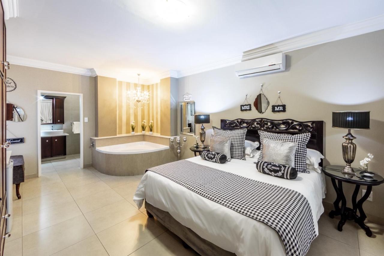 Adato Guesthouse Potchefstroom Esterno foto